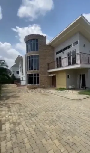 4bdrm Duplex in Wuye Abuja for sale