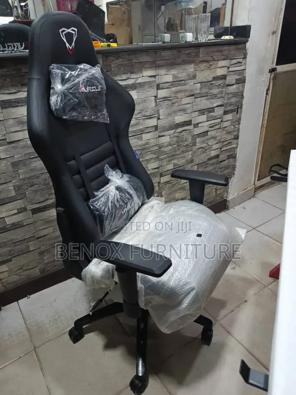 High Classic Ergonomic Leather Swivel Chair