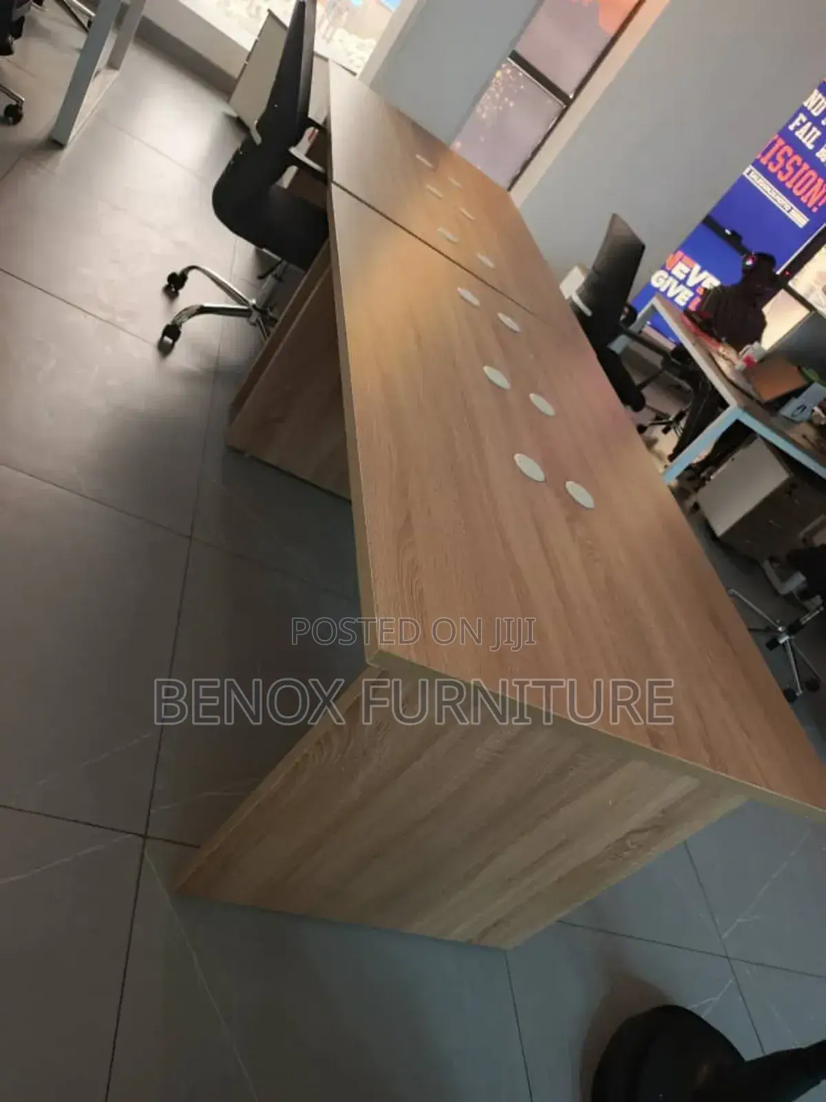 Spacy Office Desk