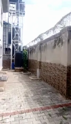 5bdrm Duplex in Gudu Abuja for sale