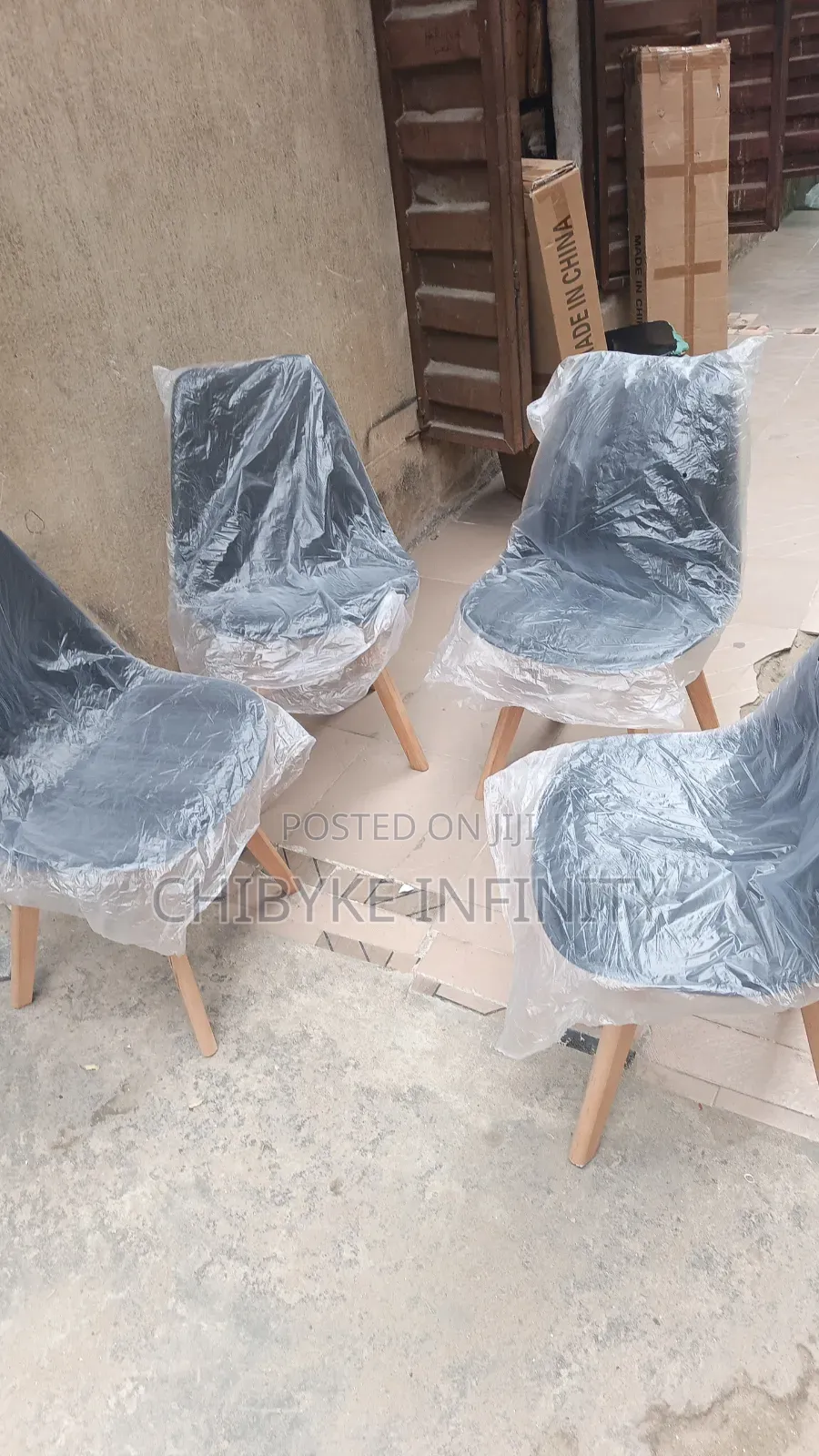 High Quality Imported Chair Available 