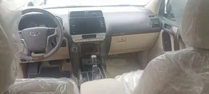 Toyota Land Cruiser Prado 2020 White