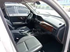 Mercedes-Benz GLK-Class 2012 Silver