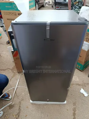Hisense Standing Fridge 150l