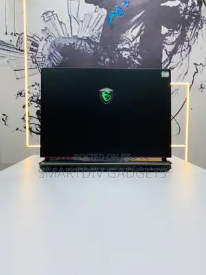 Laptop MSI Raider GE78HX 32GB Intel Core i7 SSD 1T
