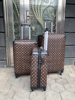 Premium Swiss Polo Leather Travel Set (Brown)