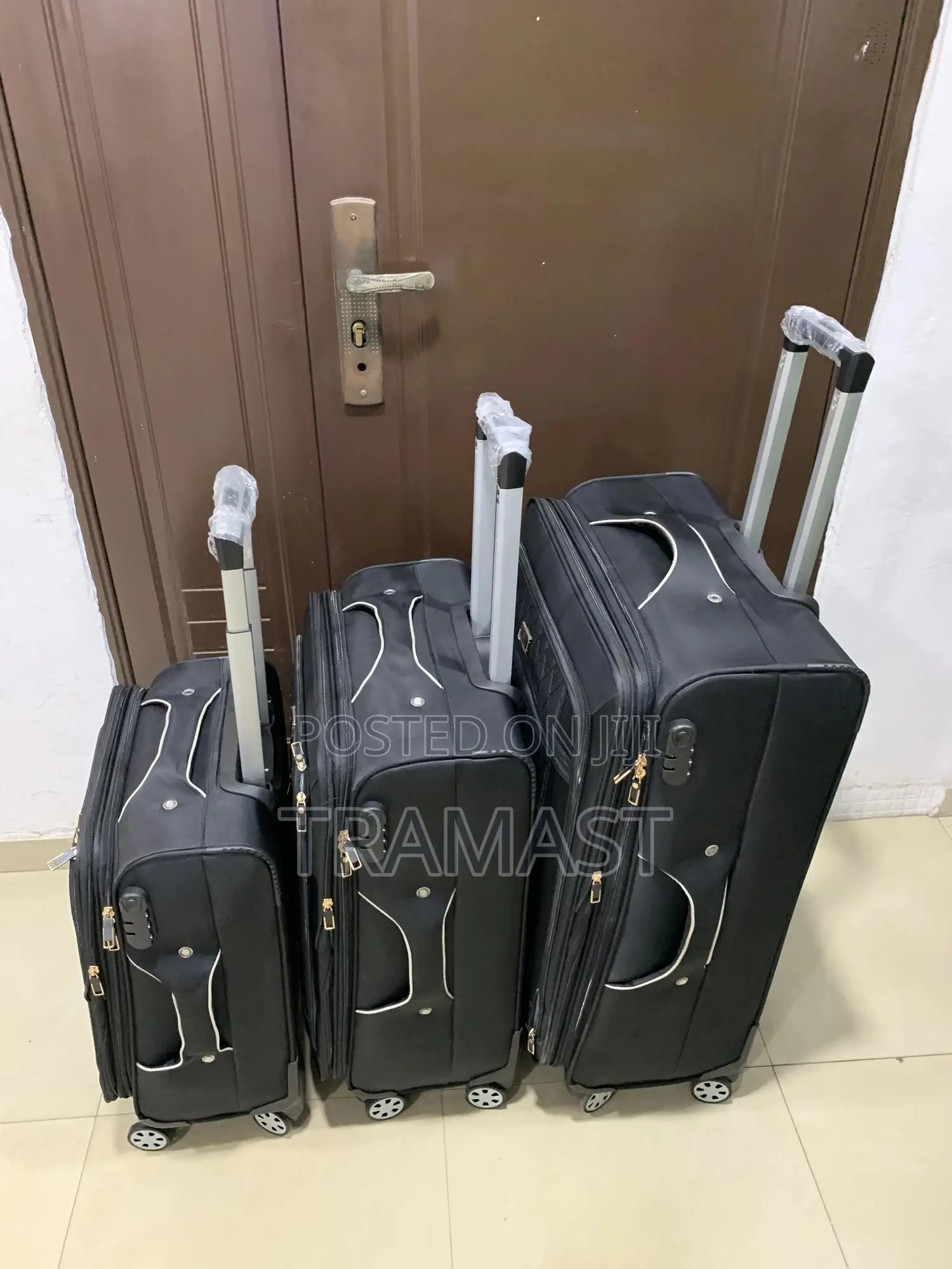 Durable Swiss Polo Polyester Suitcase Set