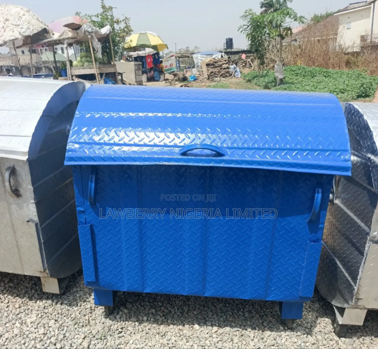 Galvanized And Checked Plates Waste Bin