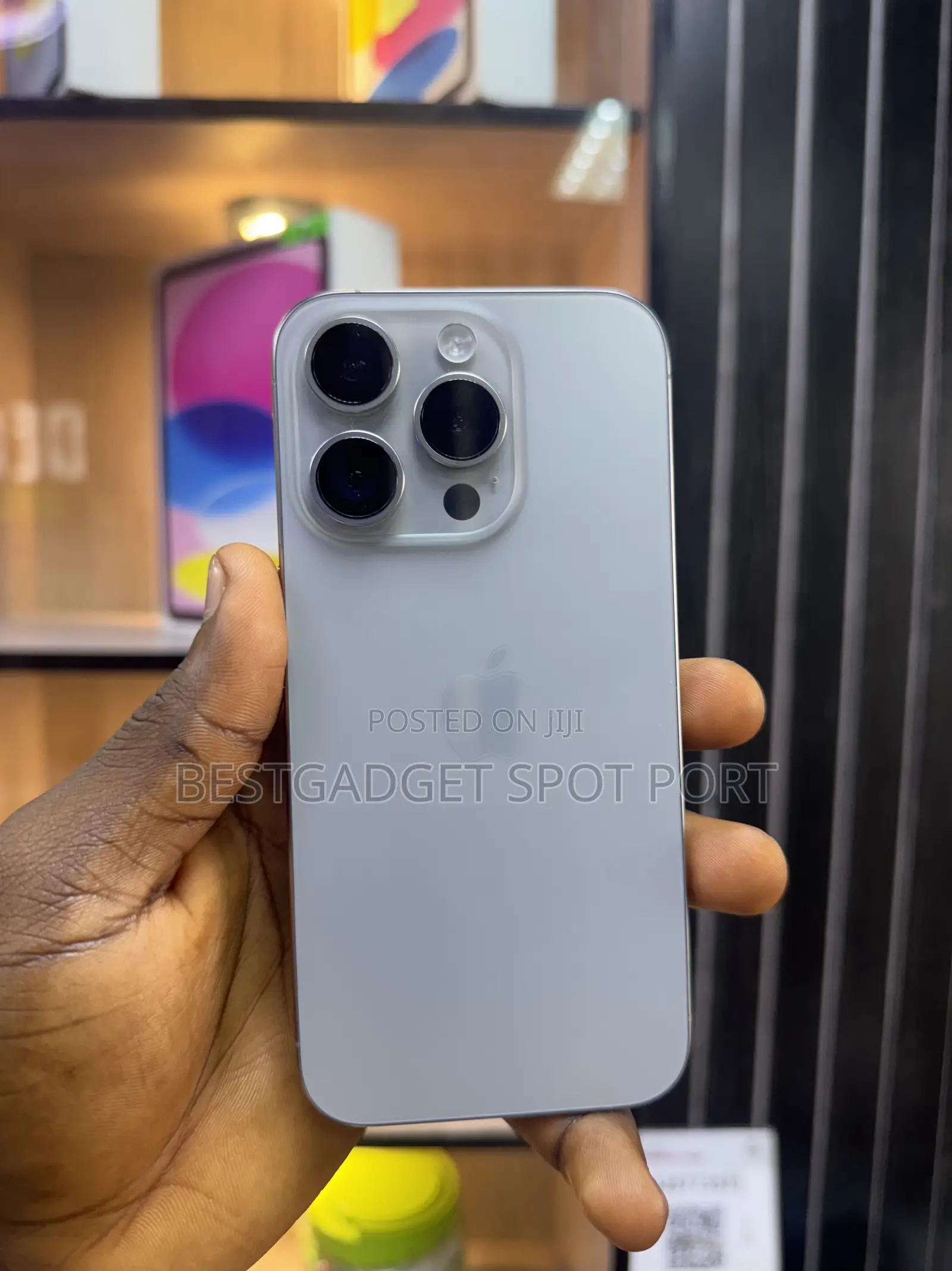 Apple iPhone 15 Pro 128 GB White