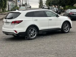 Hyundai Santa Fe Limited AWD 2017 White