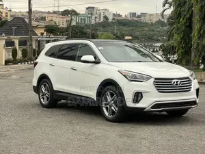 Hyundai Santa Fe Limited AWD 2017 White