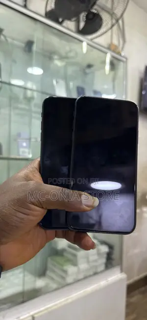 Apple iPhone 11 128 GB Black