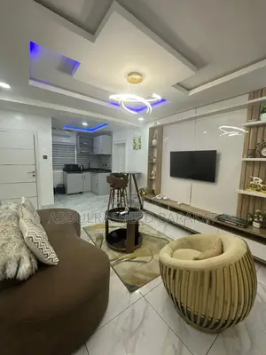 Tastefully Furnished Perfect for Pictures One Bedroom Apartment