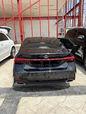 Toyota Avalon XLE 2021 Black