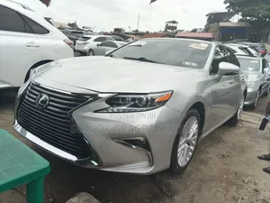 Lexus ES 350 FWD 2016 Silver