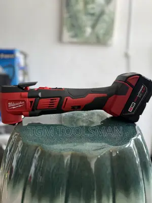 Milwaukee Fueltm Oscillating Multi-Tool