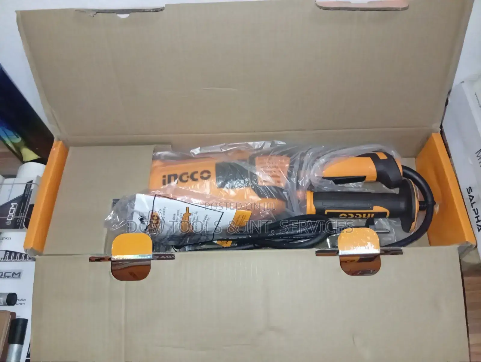 9" Ingco Angle Grinder/ Filling Machine