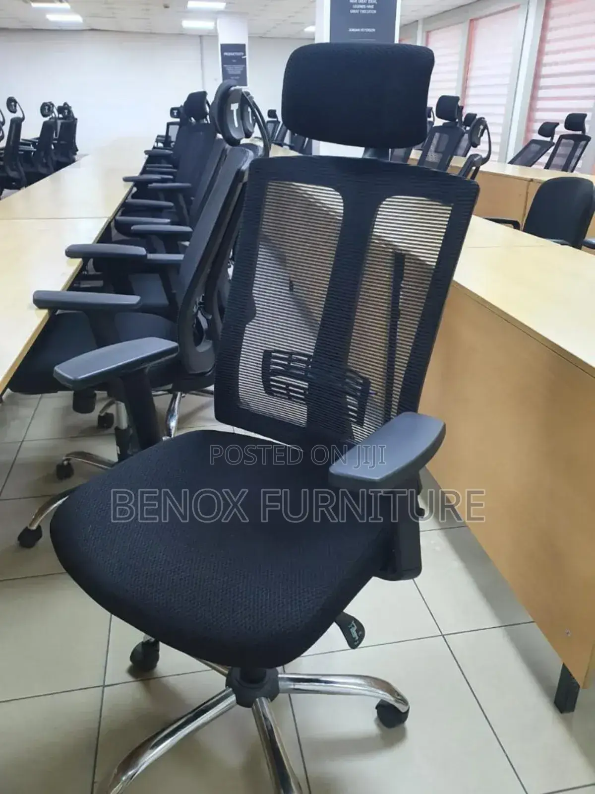 Mini Executive Mesh Chair