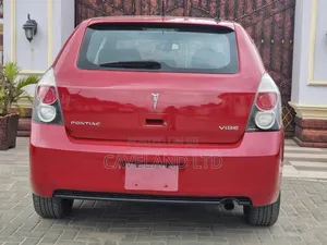 Pontiac Vibe 2009 Red