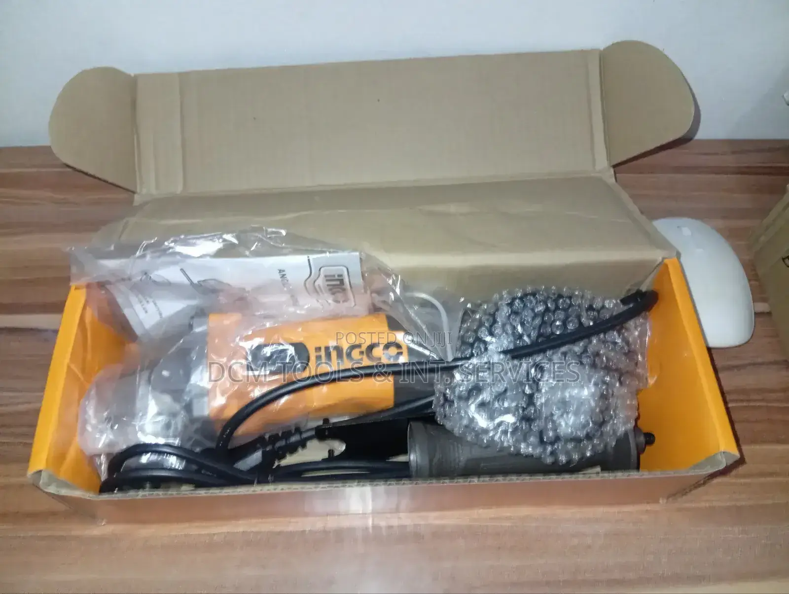 41⁄2" Ingco Angle Grinder/ Filling Machine