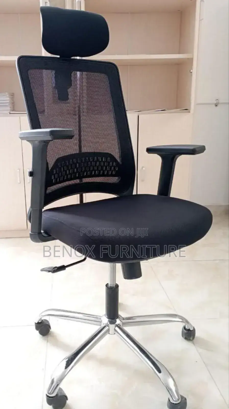 Executive Mesh Swivel Chair
