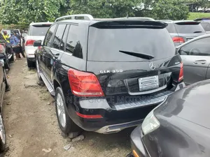 Mercedes-Benz GLK-Class Base GLK 350 4dr 4x2 (3.5L 6cyl 7A) 2015 Black