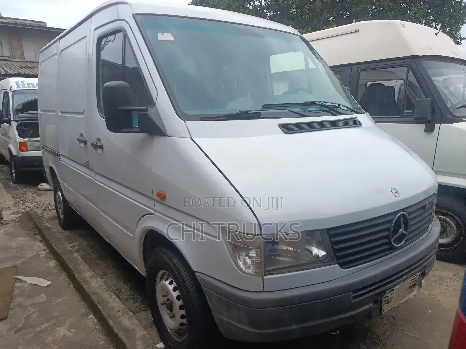 Mercedes-Benz Sprinter 2003 White