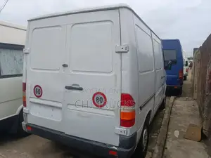 Mercedes-Benz Sprinter 2003 White