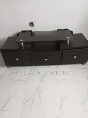 Neatly Used Shelve