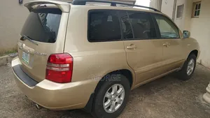 Toyota Highlander Limited V6 AWD 2003 Gold