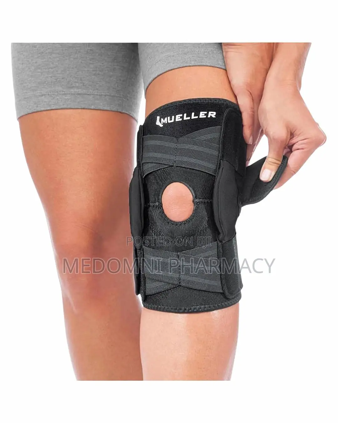 Mueller Sports Medicine Self Adjusting Hinged Knee Brace