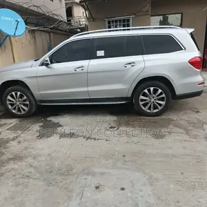 Mercedes-Benz GL-Class GL450 4MATIC 4dr SUV AWD (4.7L 8cyl Turbo 7A)