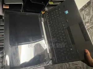 New Laptop HP EliteBook 8530W 8GB Intel Core I5 HDD+SSD 500GB