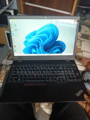 Laptop Lenovo ThinkPad T580 16GB Intel Core i5 SSD 256GB