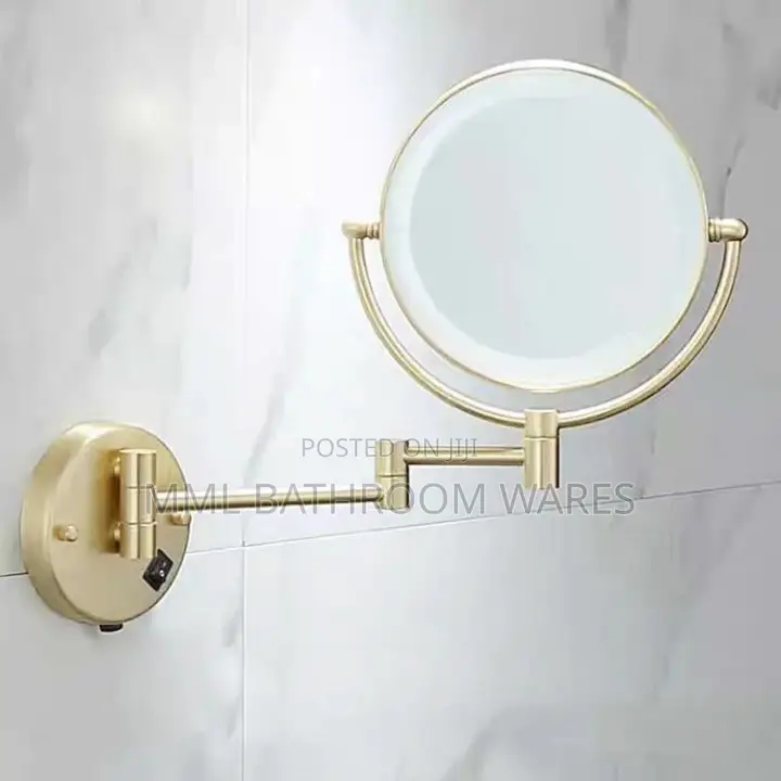 Gold Magnifying Mirrors With Lights