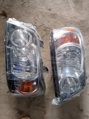 Headlamp for Toyota Highlander 2005 Model