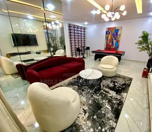 Luxury Two Bedroom Apartment With Pool Gym Snooker Football Pitch