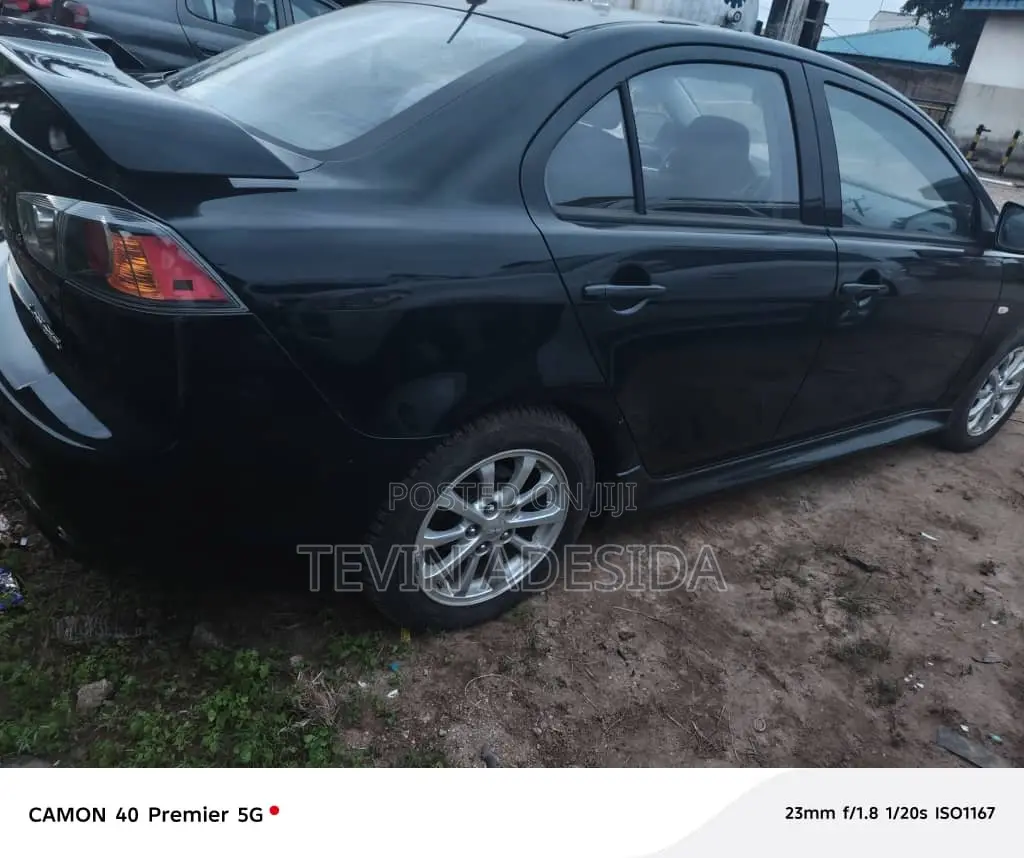 Mitsubishi Lancer 2013 Black