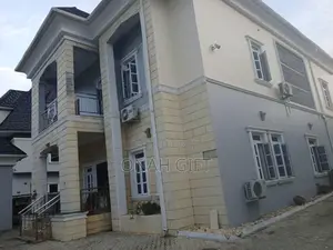 Well Built Fully Detached 5 Bedroom Duplex for Sale