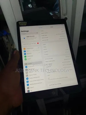 Apple iPad 10.2 (2019) 32 GB Silver