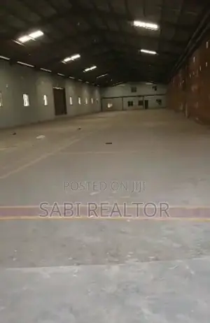 Warehouse on Land Measuring 4,000sqm at Industrial Area of Oba Akran
