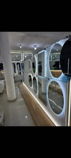 Three Light Bathroom Mirror Egg Shape Ovary Square