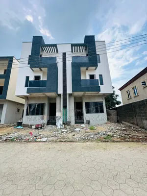 4bdrm Duplex in Alausa Ikeja Lagos for sale