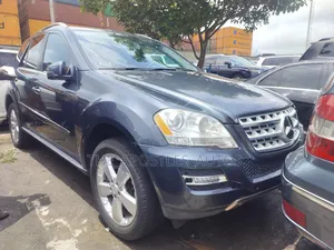 Mercedes-Benz M Class ML 350 4Matic 2011 Gray