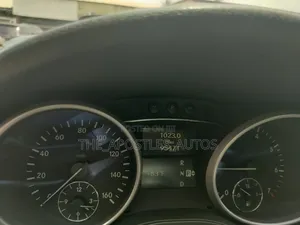 Mercedes-Benz M Class ML 350 4Matic 2011 Gray