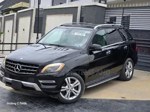 Mercedes-Benz M Class ML350 4MATIC 4dr SUV AWD (3.5L 6cyl 7A) 2014