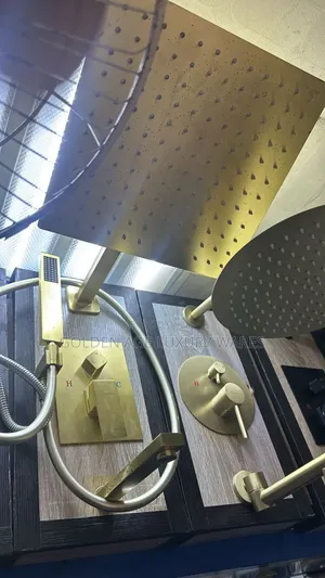Matte Gold Conduit Shower Square