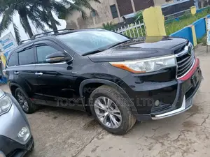 Toyota Highlander 2015 Black