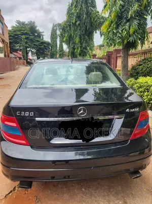 Mercedes-Benz C300 Luxury 4Matic Sedan AWD (3.0L 6cyl 7A) 2010 Black
