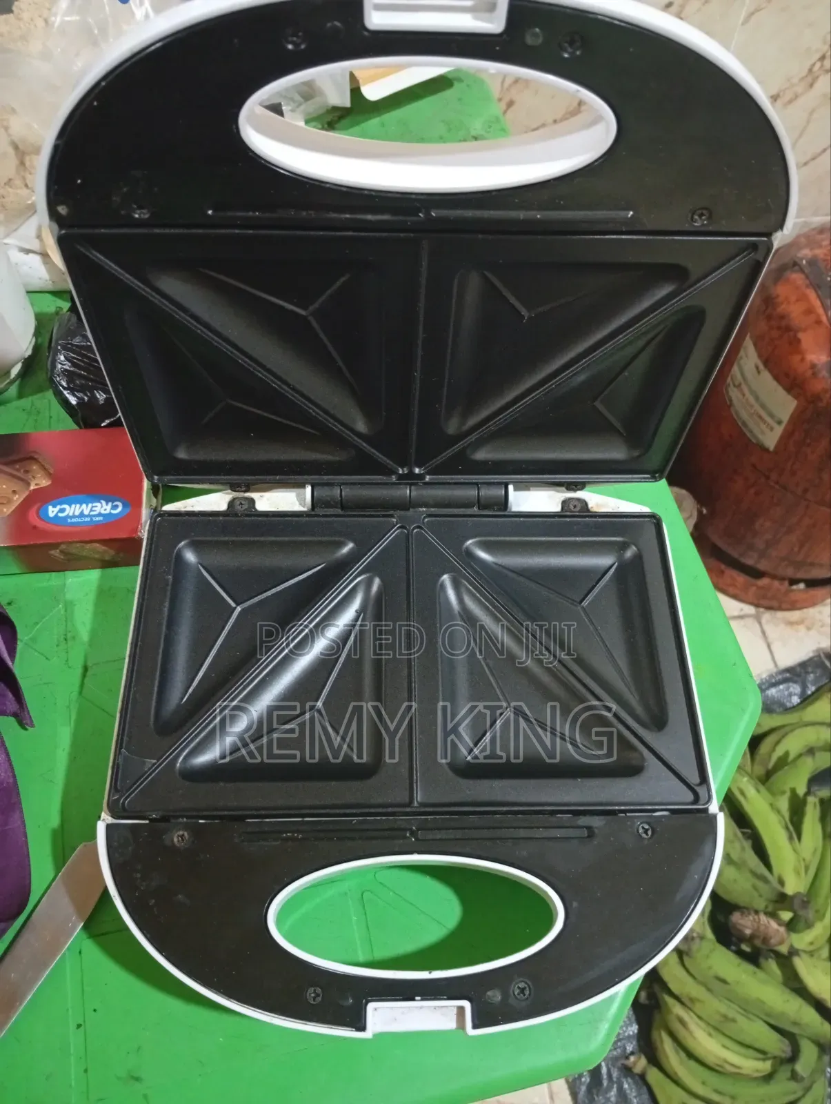 Toast Machine and Hotplate